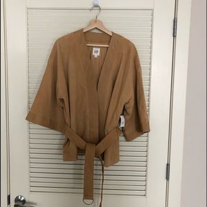 HUGE DISCOUNT❗️Gap Limited Edition belted jacket